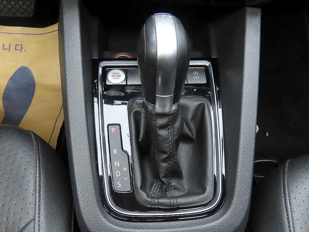 Volkswagen Jetta - Vista 10