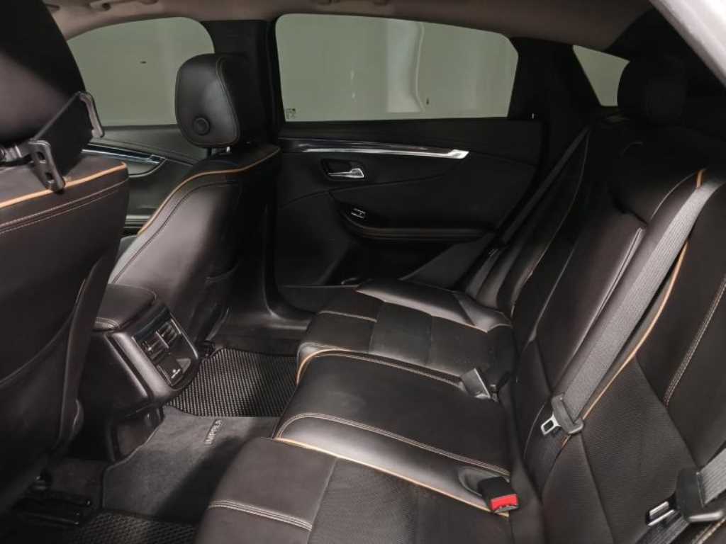 Chevrolet Impala - Vista 8