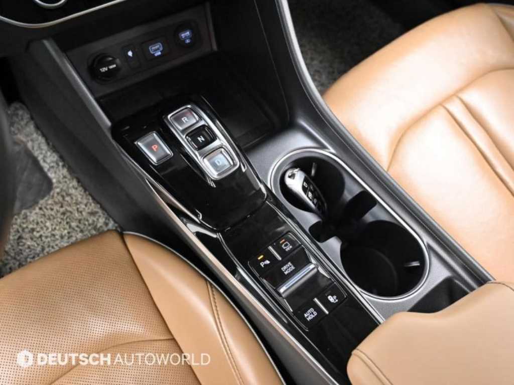 HYUNDAI Sonata - Vista 9