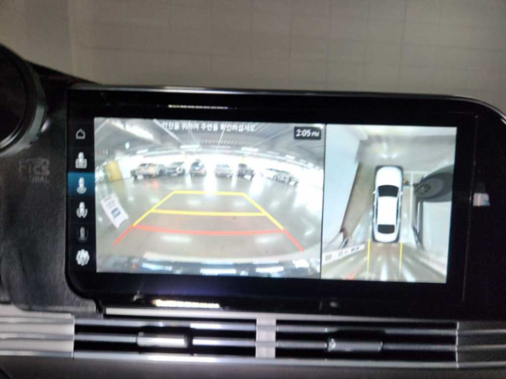 HYUNDAI Grandeur - Vista 7