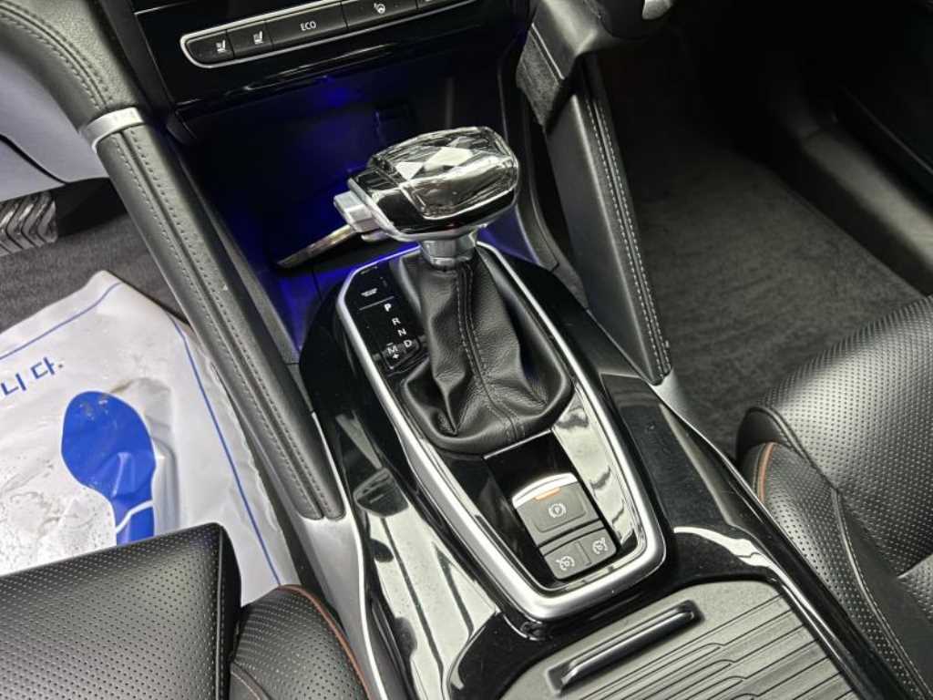 SAMSUNG QM6 - Vista 11