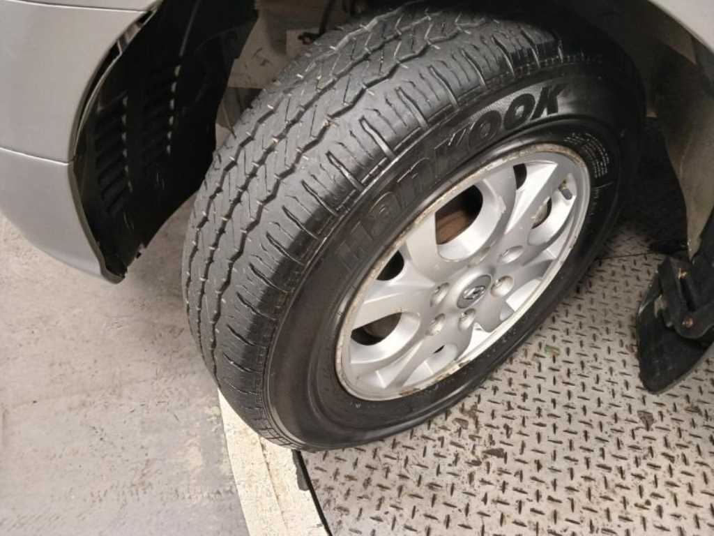 HYUNDAI Starex 2015 Plateado - Importación desde Corea - HF Imports Iquique - Foto 19