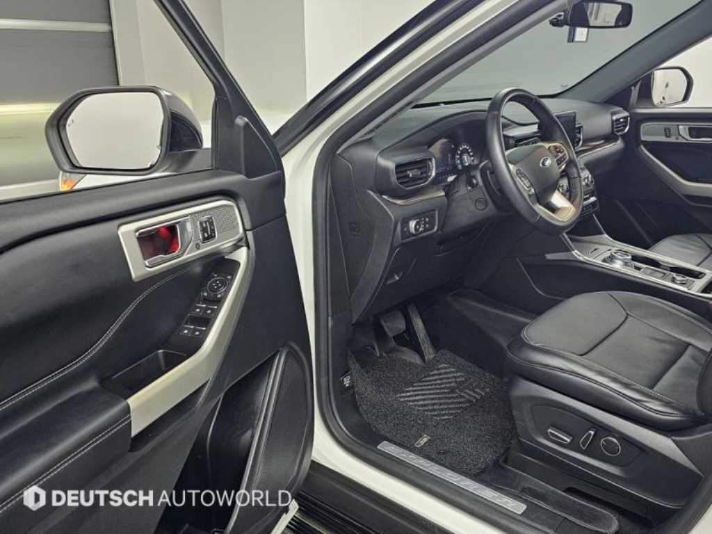 Ford Explorer - Vista 11