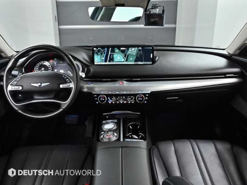 Genesis G80 - Vista 8