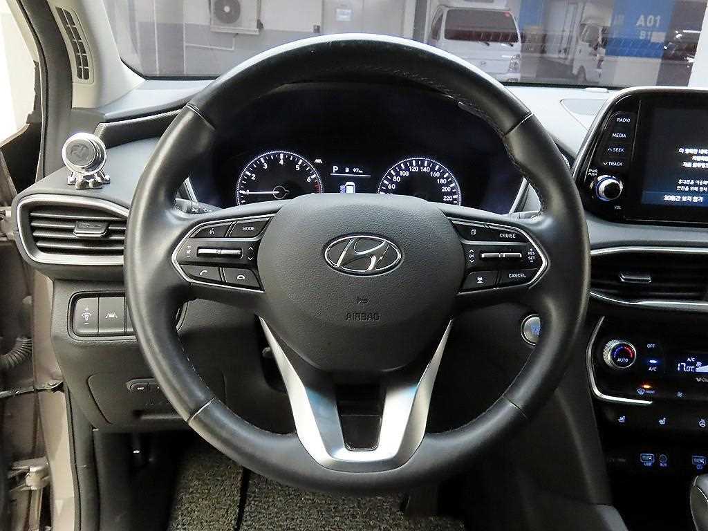 HYUNDAI Santa Fe - Vista 7