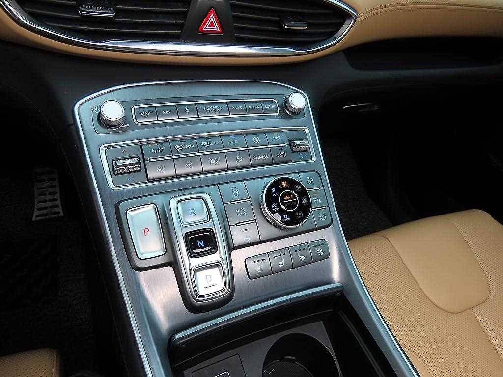 HYUNDAI Santa Fe - Vista 11