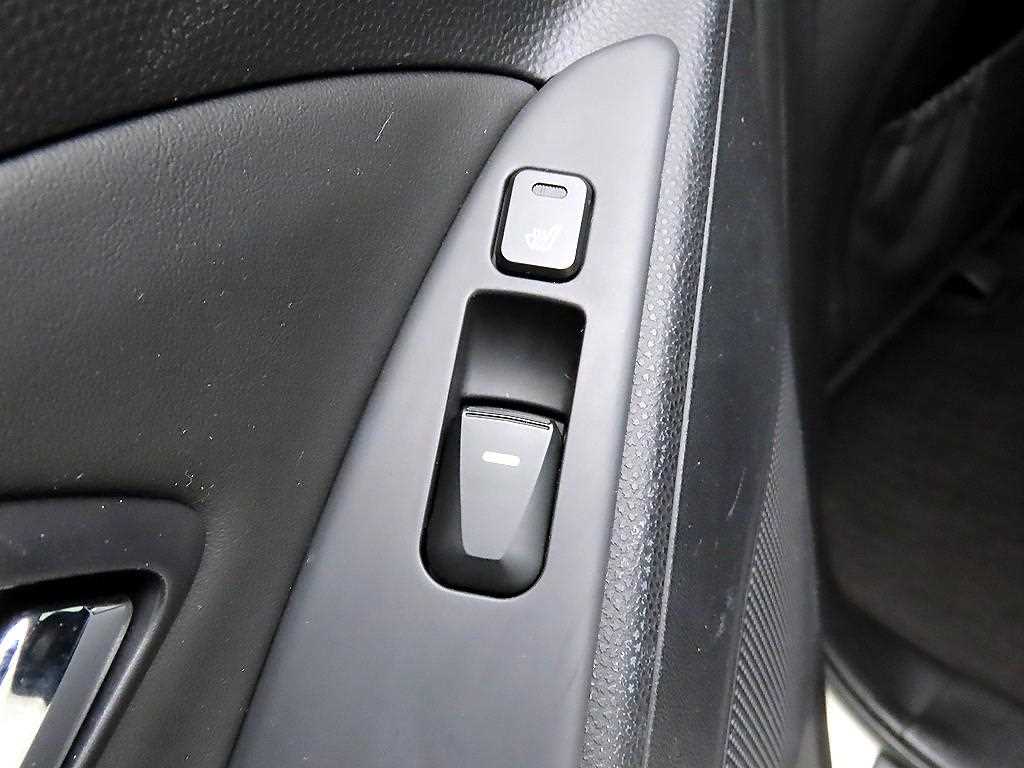 HYUNDAI Tucson 2013 Blanco - Importación desde Corea - HF Imports Iquique - Foto 15