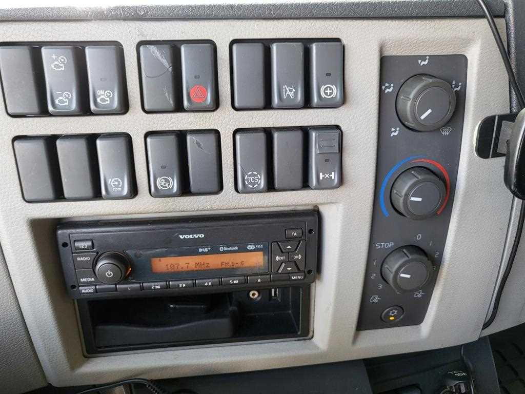 medium and large cargo truck 2018 Blanco - Importación desde Corea - HF Imports Iquique - Foto 14