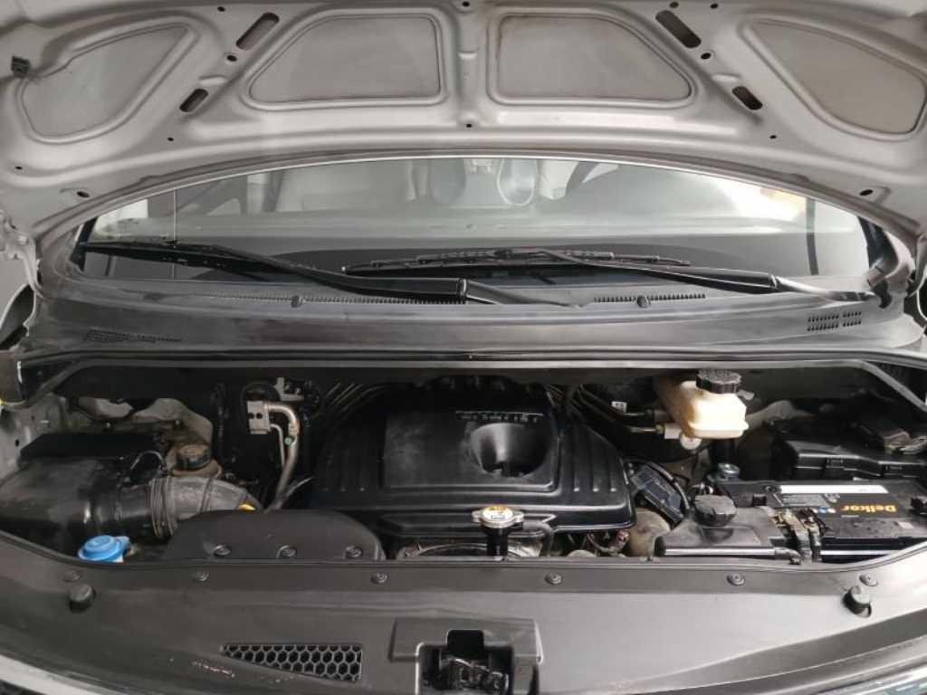 HYUNDAI Starex 2015 Plateado - Importación desde Corea - HF Imports Iquique - Foto 18