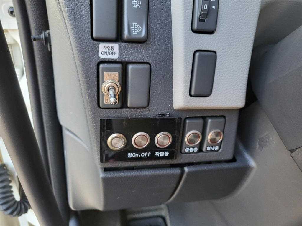 medium and large cargo truck 2018 Blanco - Importación desde Corea - HF Imports Iquique - Foto 14