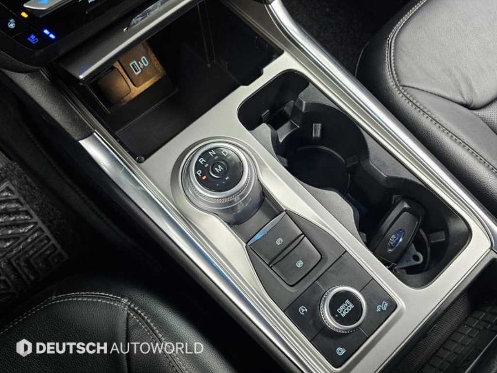 Ford Explorer - Vista 9