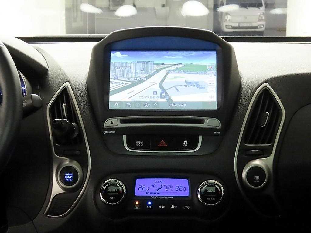 HYUNDAI Tucson - Vista 9