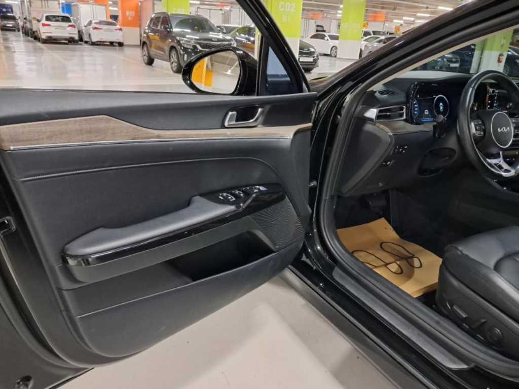 KIA K5 2023 - Importación desde Corea - HF Imports Iquique - Foto 18