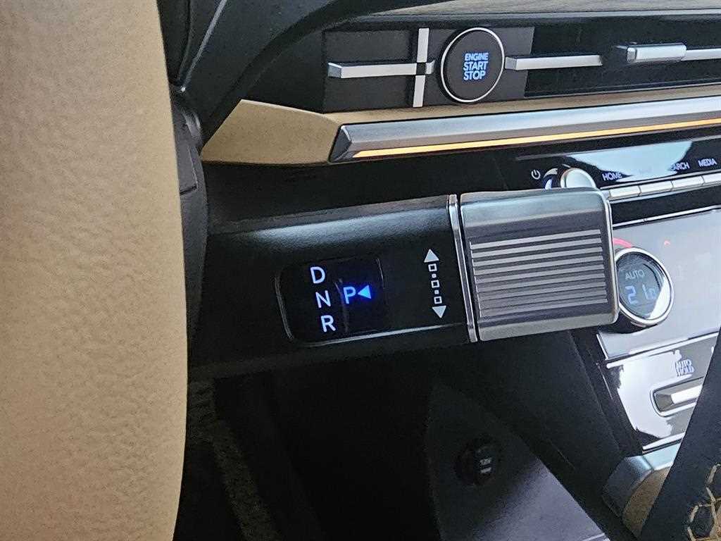 HYUNDAI Santa Fe 2024 Café - Importación desde Corea - HF Imports Iquique - Foto 16