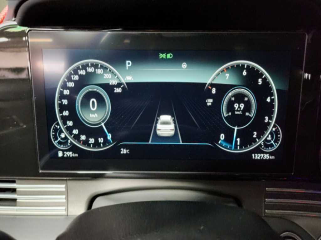 HYUNDAI Grandeur - Vista 9