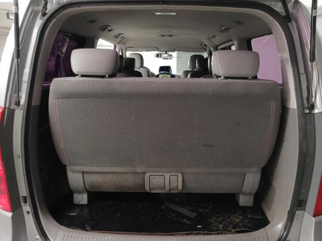 HYUNDAI Starex 2015 Plateado - Importación desde Corea - HF Imports Iquique - Foto 17