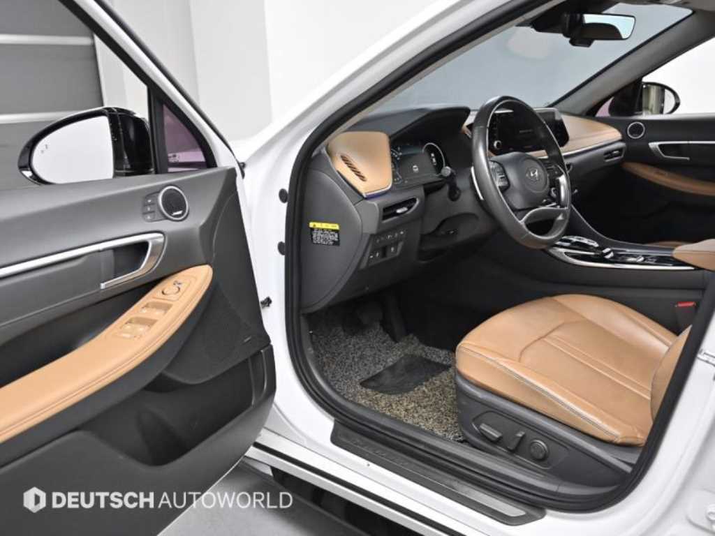 HYUNDAI Sonata - Vista 11