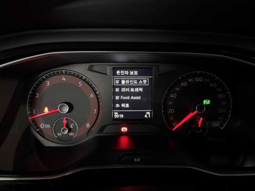 Volkswagen Jetta - Vista 6