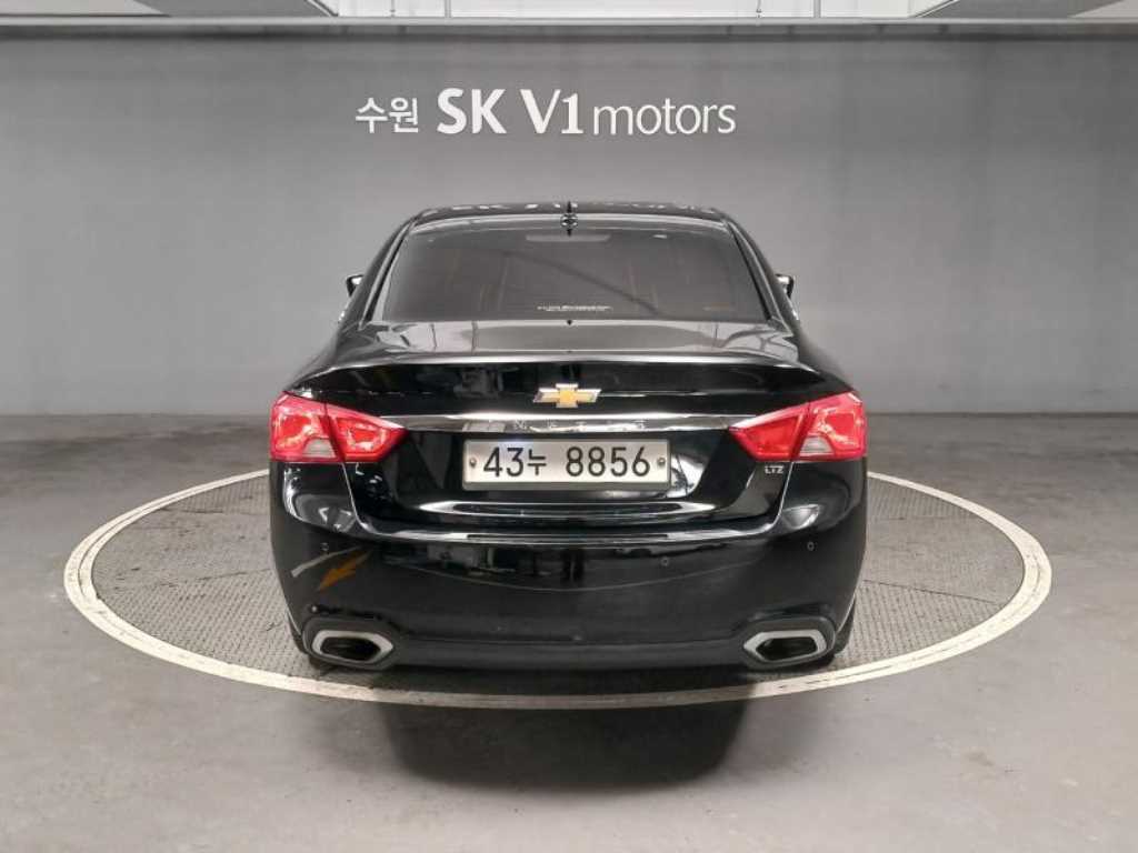 Chevrolet Impala - Vista 2