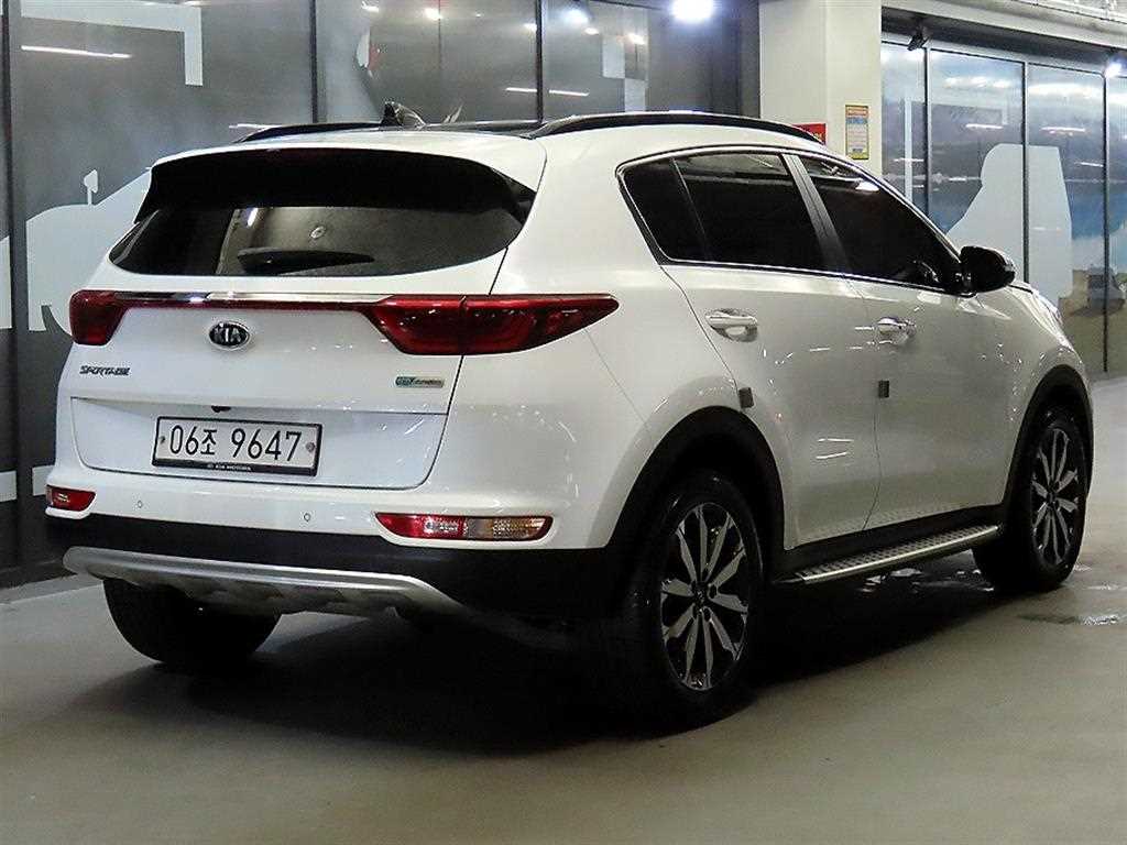 KIA Sportage - Vista 4
