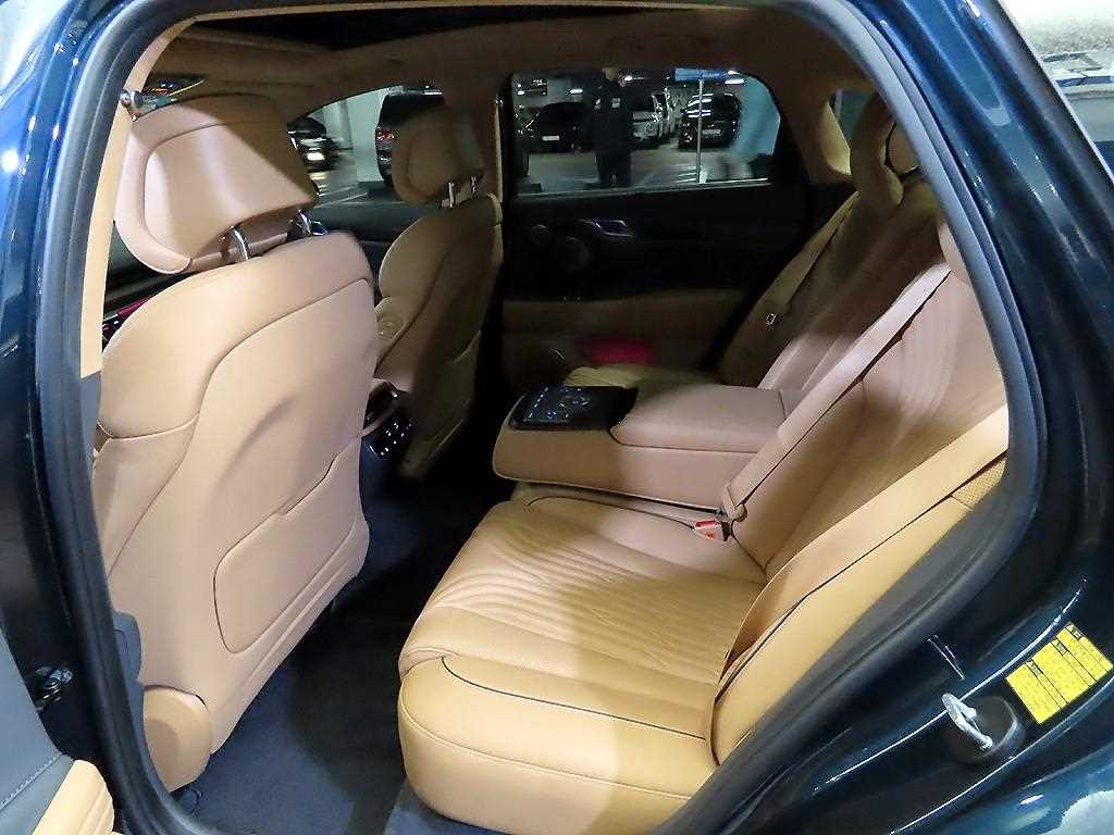 Genesis G80 - Vista 7