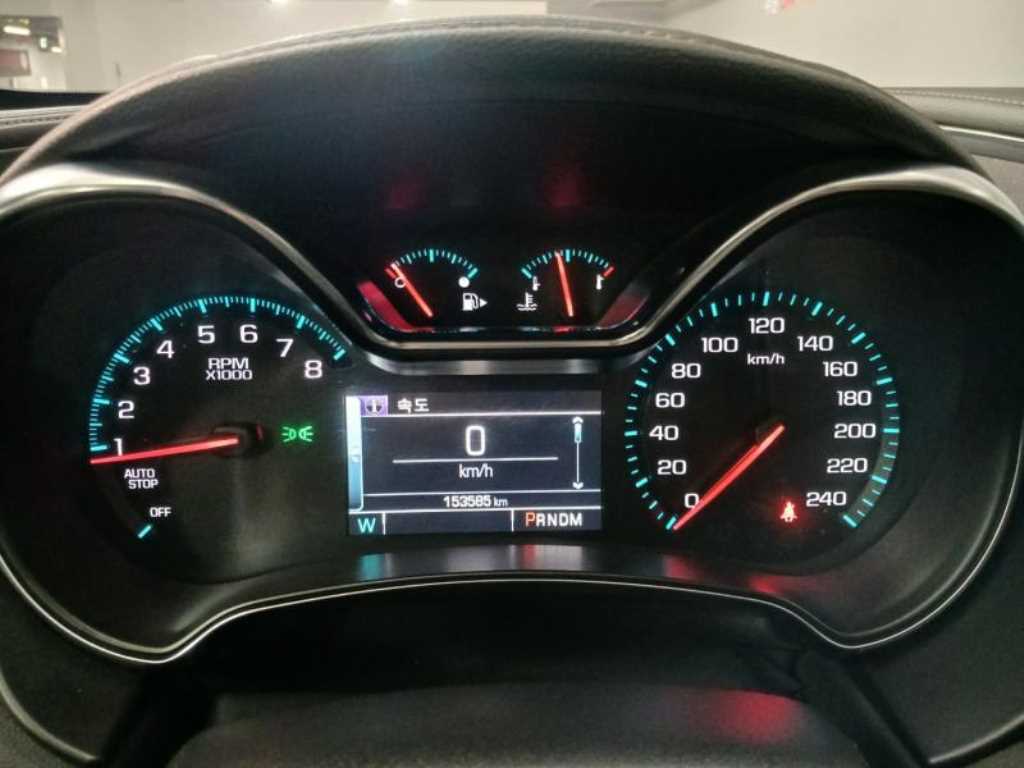 Chevrolet Impala - Vista 10