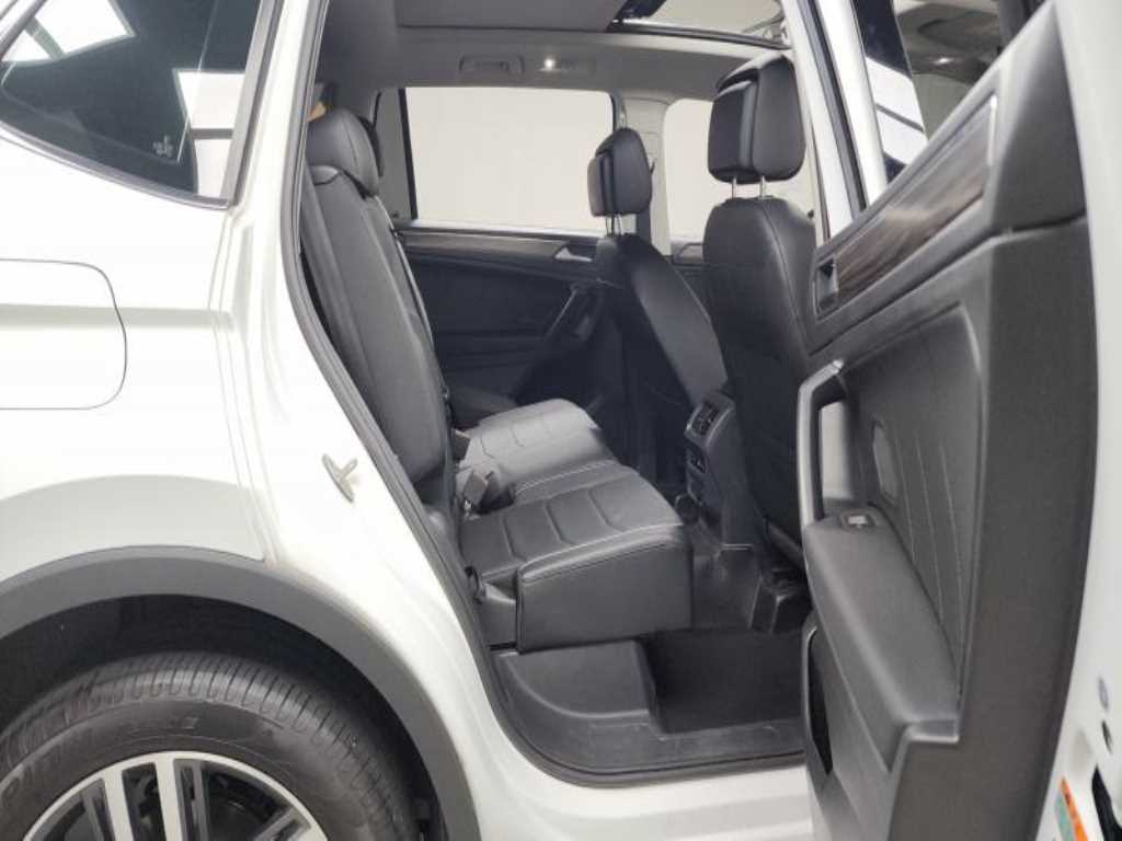 Volkswagen Tiguan - Vista 12