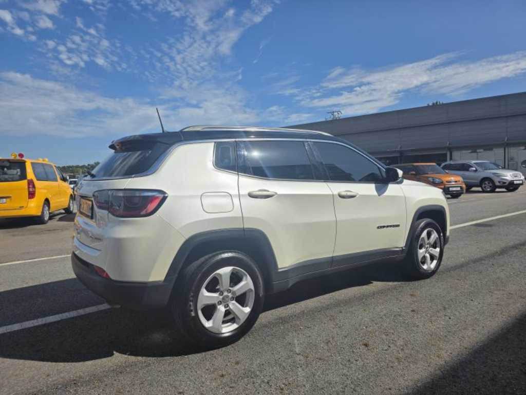 Jeep Compass - Vista 4