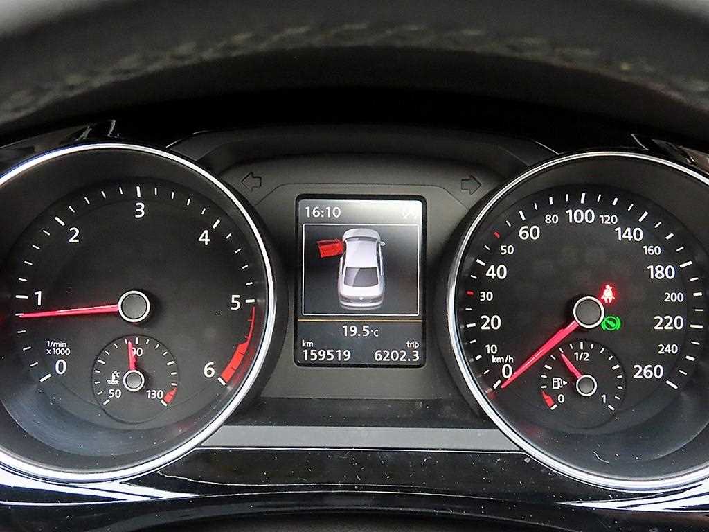 Volkswagen Jetta - Vista 8