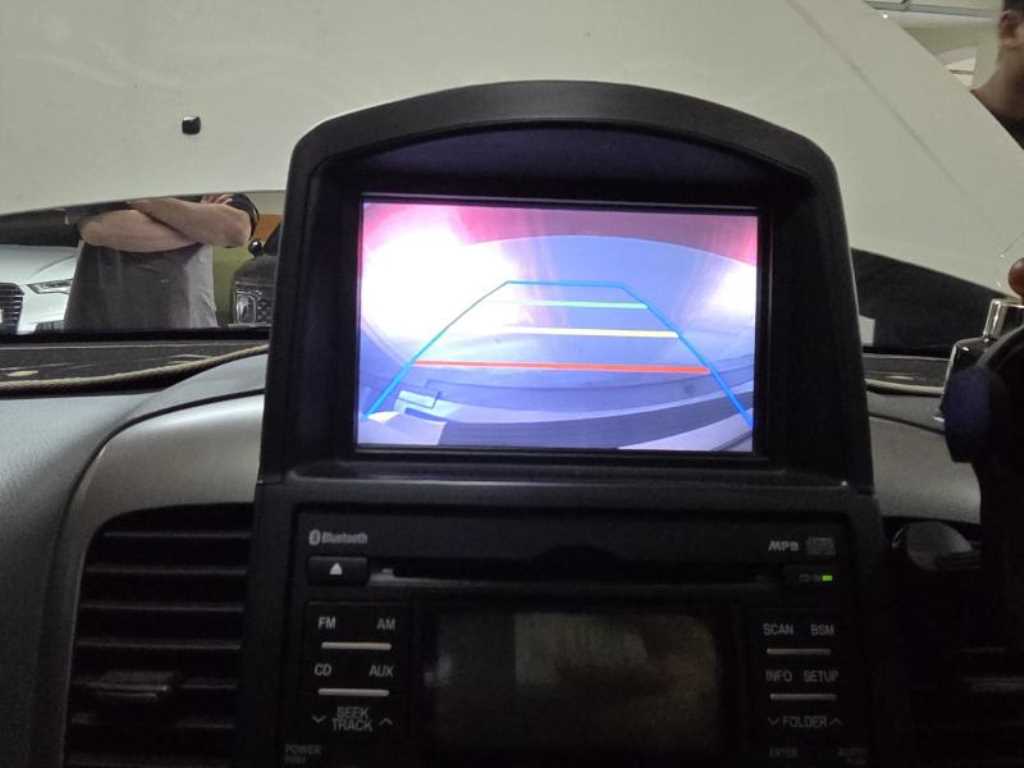 KIA Carnival - Vista 4