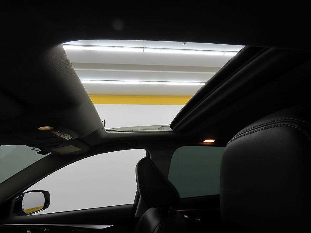 Infiniti Q 2015 Blanco - Importación desde Corea - HF Imports Iquique - Foto 18