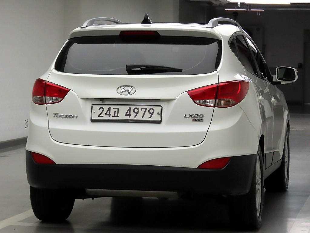 HYUNDAI Tucson - Vista 4