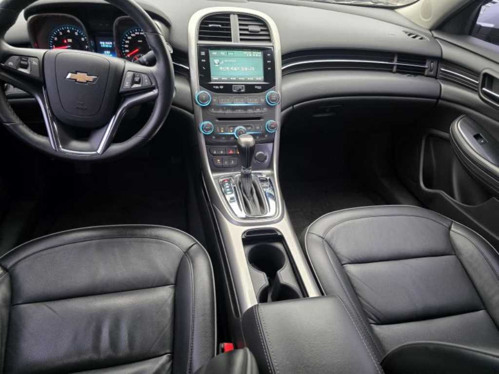 Chevrolet Malibu - Vista 7