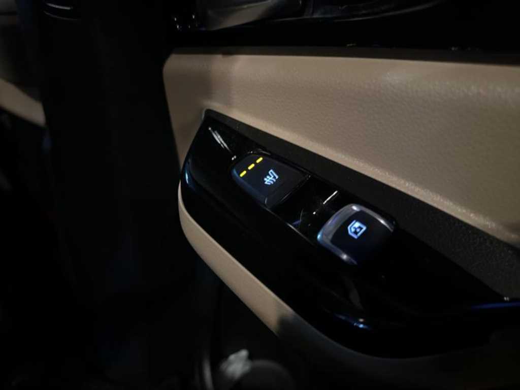 KIA Carnival 2023 Blanco - Importación desde Corea - HF Imports Iquique - Foto 16