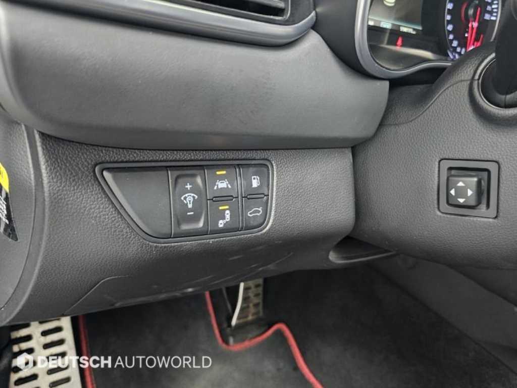 Genesis G70 2018 Blanco - Importación desde Corea - HF Imports Iquique - Foto 17