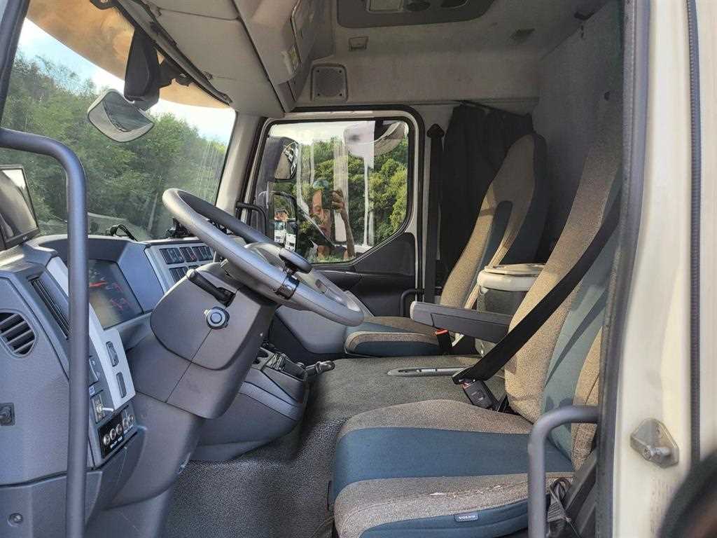 medium and large cargo truck 2018 Blanco - Importación desde Corea - HF Imports Iquique - Foto 15