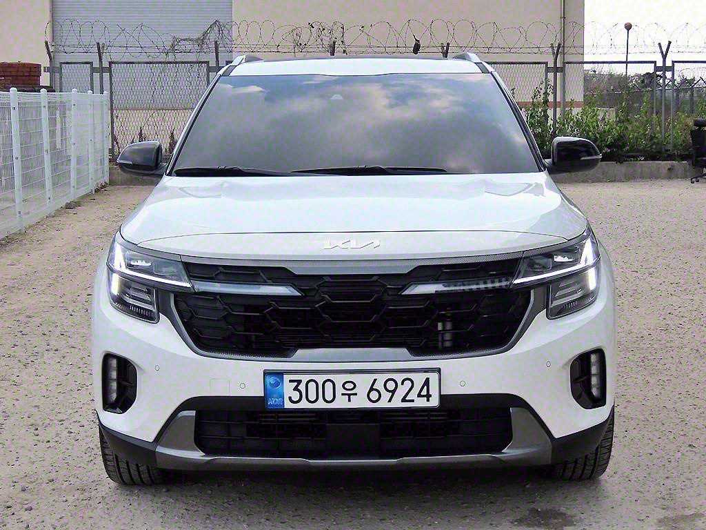 KIA Seltos 2024 - Importación desde Corea - HF Imports Iquique - Foto 1