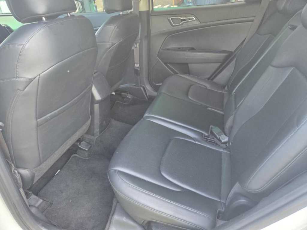 KIA Sportage - Vista 5