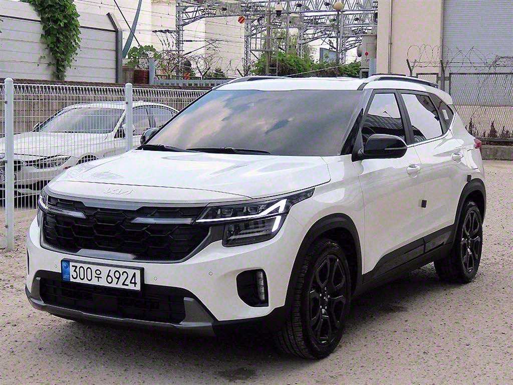 KIA Seltos - Vista 2