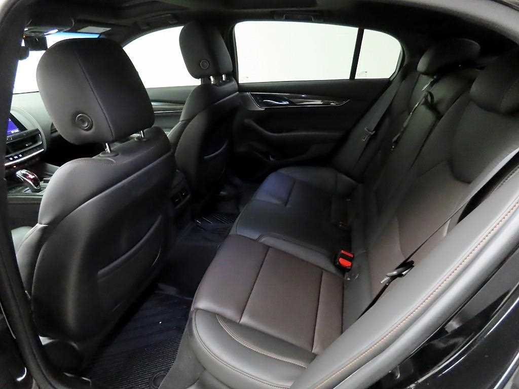 Cadillac CT5 - Vista 6