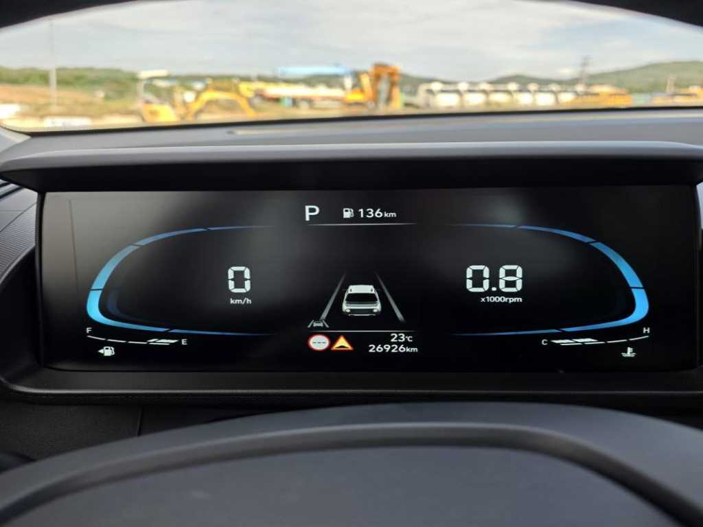 HYUNDAI Casper - Vista 9