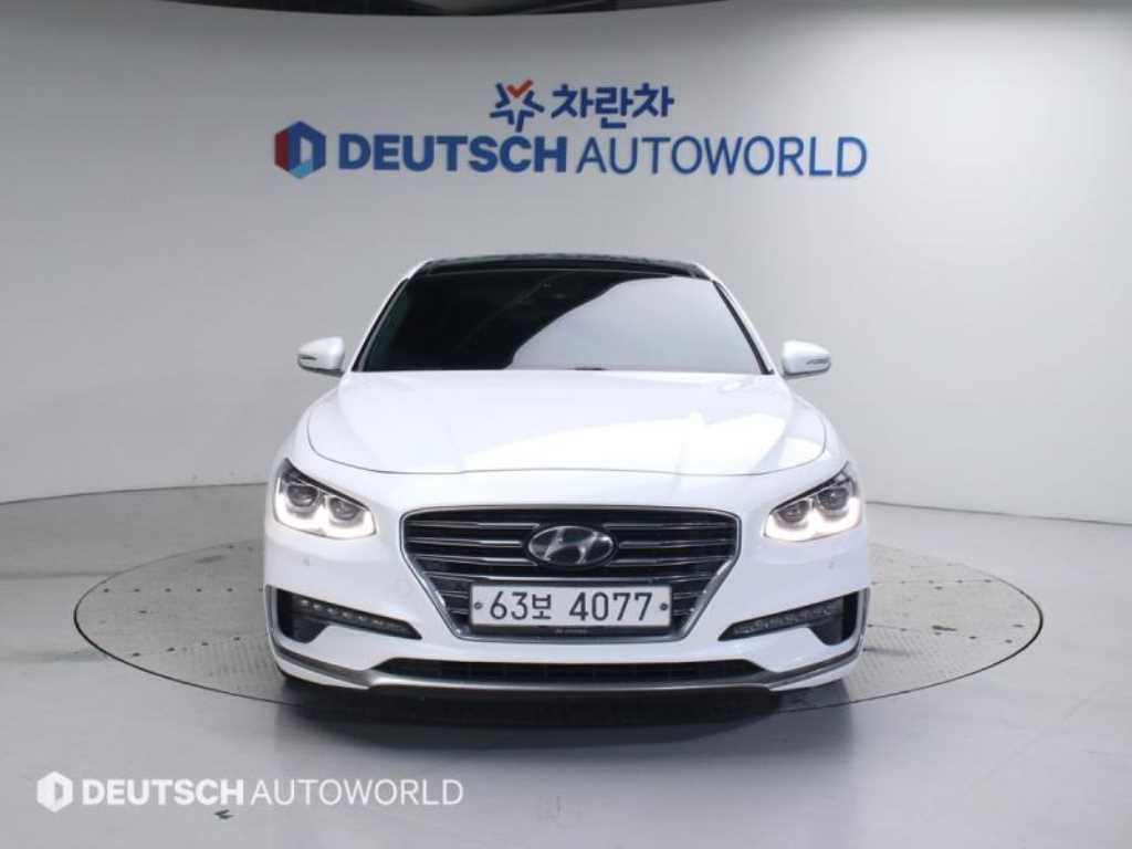 HYUNDAI Grandeur - Vista 3