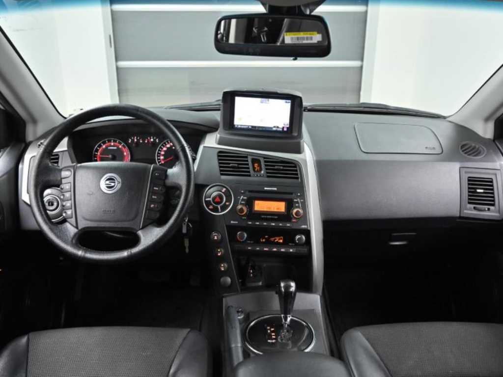 Ssangyong Korando - Vista 7