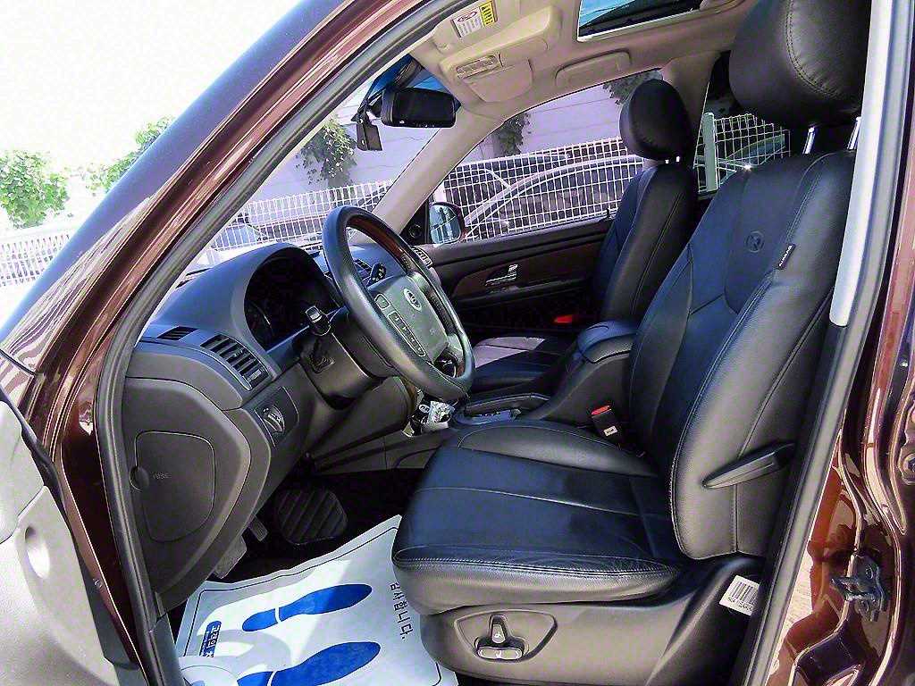 Ssangyong Rexton - Vista 5