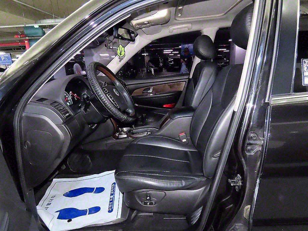 Ssangyong Rexton - Vista 6