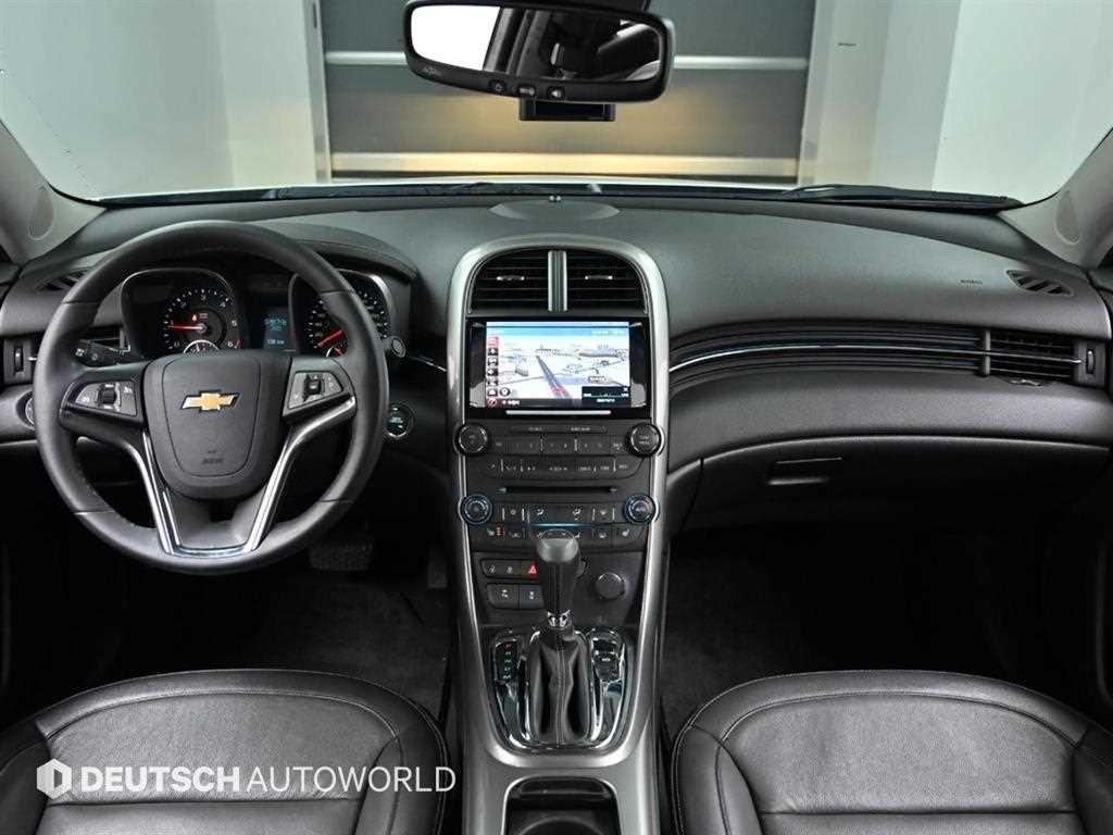 Chevrolet Malibu - Vista 7