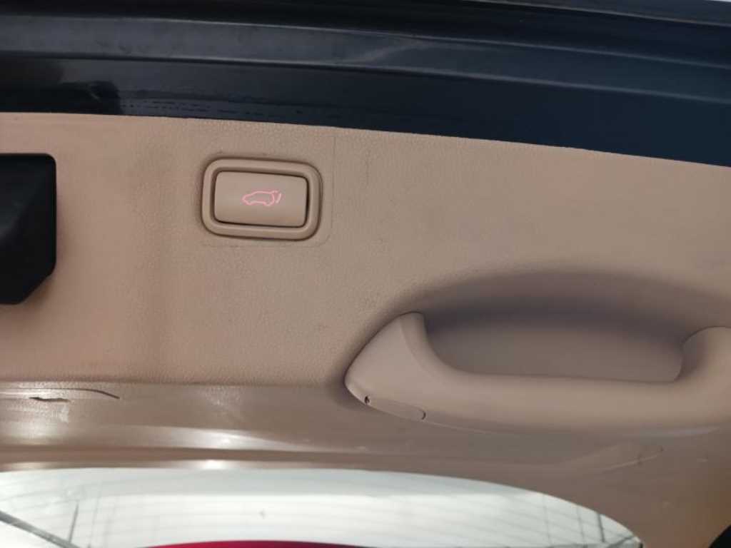 KIA Carnival 2015 Negro - Importación desde Corea - HF Imports Iquique - Foto 17