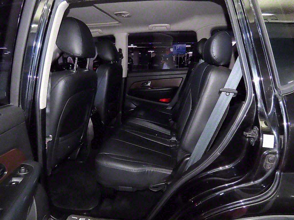 Ssangyong Rexton - Vista 7