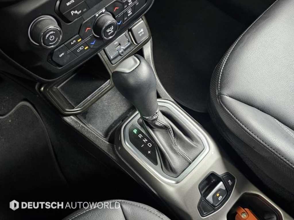 Jeep Renegade - Vista 9