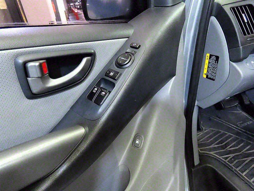 HYUNDAI Starex 2017 Gris - Importación desde Corea - HF Imports Iquique - Foto 14